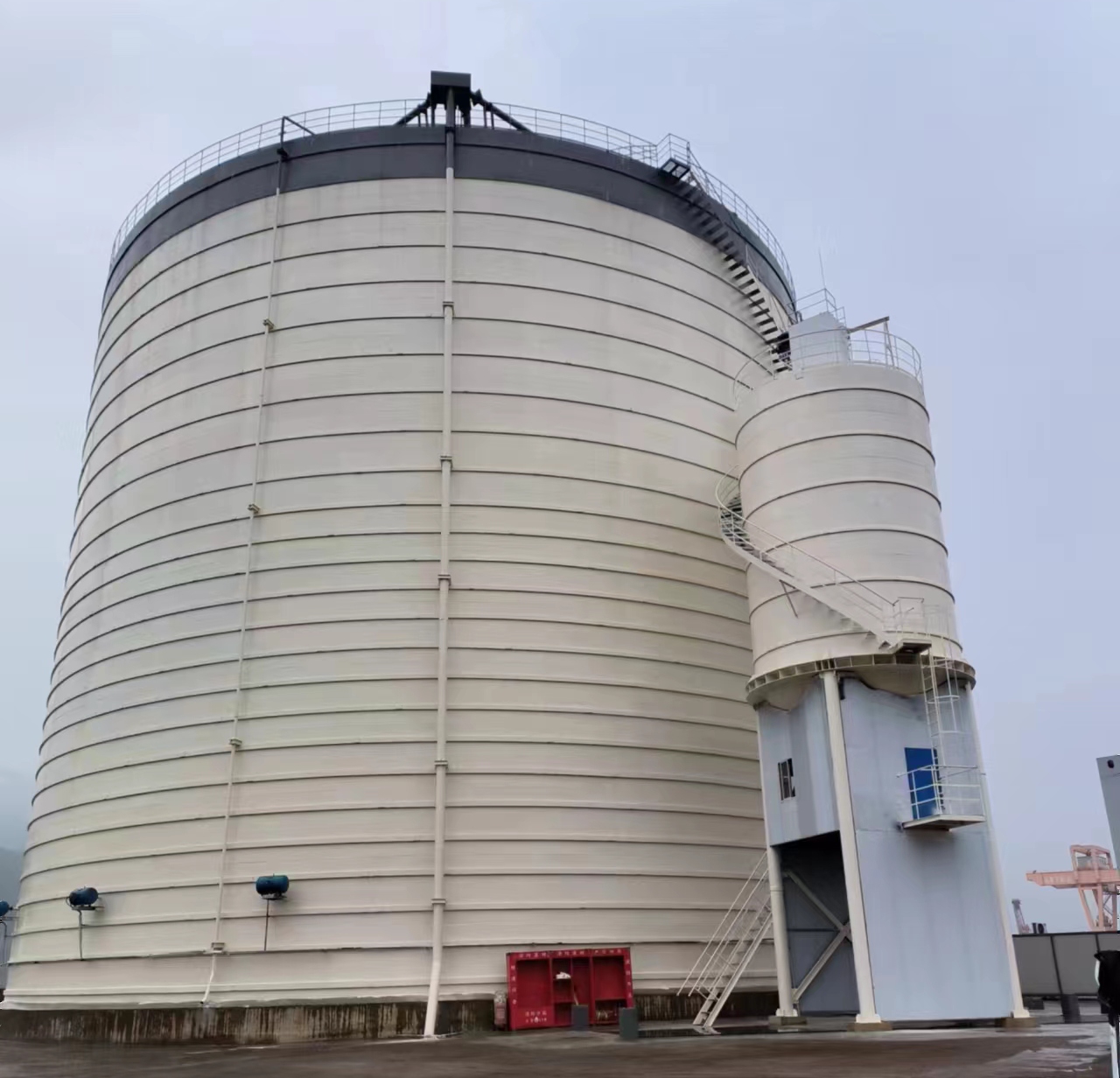 水满乡10万吨水泥钢板库